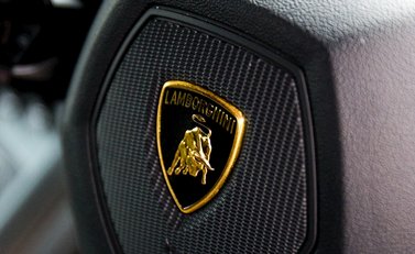 Lamborghini Huracan LP 610-4 6