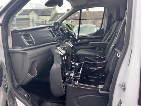 Ford Transit Custom 2.0 300 EcoBlue Limited Crew Van L2 H1 Euro 6 (s/s) 5dr 34