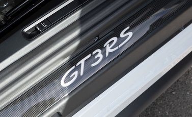 Porsche 911 (991.2) GT3 RS Weissach 24