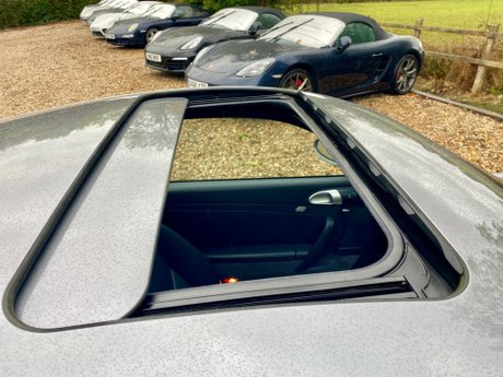 Porsche 911 3.8 997 Carrera 4S Coupe 2dr Petrol Tiptronic S AWD (286 g/km, 350 bhp) 19
