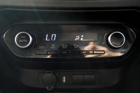 Toyota Aygo X VVT-I EDGE 25