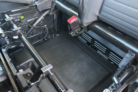 Ford Transit Custom 300 L2 130 ps Limited Panel Van - Upgraded Locks 16