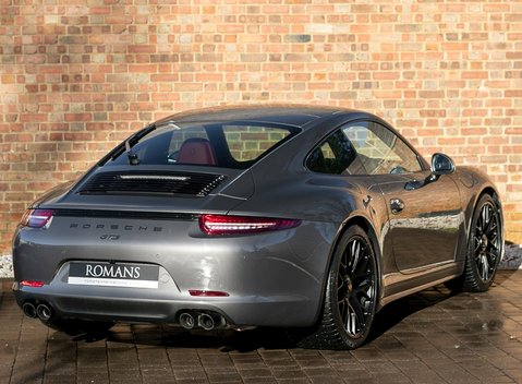 Porsche 911 (991) Carrera GTS 7