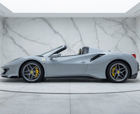 Ferrari 488 Pista Spider 