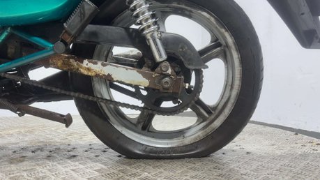 Hyosung Cruise 2002 31K PROJECT BIKE CRUISER 125CC SPARES OR REPAIR 13