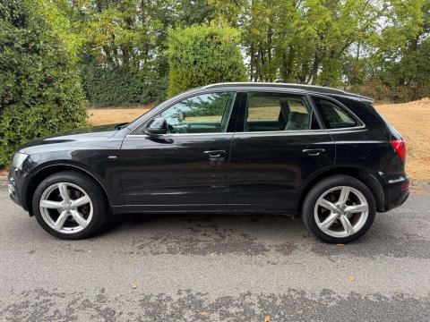 Audi Q5 3.2 v6 Petrol Auto (ulez) 4