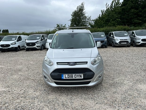 Ford Transit Connect SWB L1H1 Low Roof Limited Air Con Alloys Sensors EURO 6 NO VAT 3