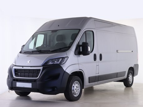 Peugeot Boxer 2.2 BlueHDi L3H2 Professional Premium+ 140ps 5