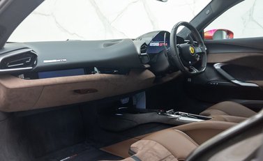 Ferrari 296 GTB 18
