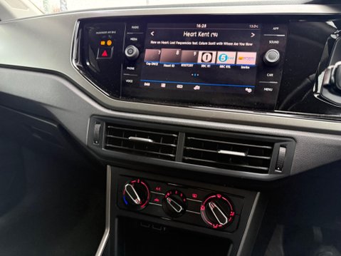 Volkswagen Polo 1.0 SE Euro 6 (s/s) 5dr 13