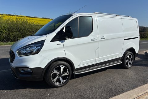 Ford Transit Custom 300 Active L1 170 ps Selectshift Panel Van - Tailgate & Twin Side Doors 1