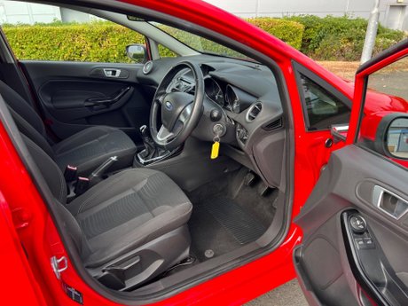Ford Fiesta 1.0T EcoBoost Zetec Euro 5 (s/s) 5dr 17