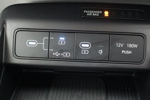 Hyundai KONA 5dr 1.6h-GDi Ultimate Petrol Hybrid DCT Automatic 22
