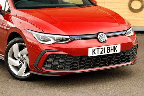 Volkswagen Golf GTE DSG 10