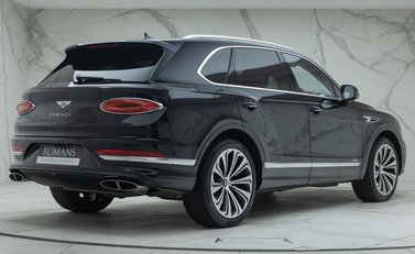 Bentley Bentayga V8 AZURE 6
