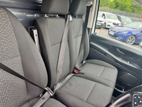 Mercedes-Benz Vito 2.0 Vito 114 Progressive CDi Auto 28