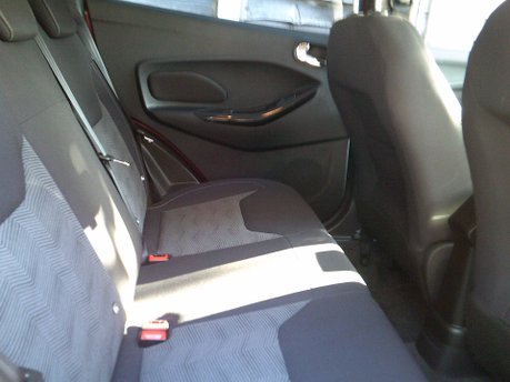 Ford Ka+ ZETEC ONLY 32,000 MILES FROM NEW 11
