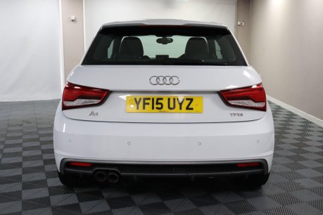 Audi A1 TFSI S LINE 8