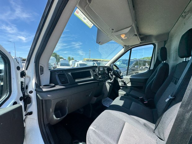 Ford Transit LWB L3H3 [SOLD MT] High Roof Leader 350 Air Con 12