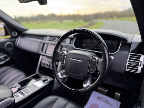 Land Rover Range Rover 4.4 SD V8 Autobiography Auto 4WD Euro 5 5dr 38