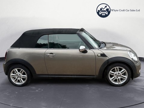 Mini Convertible 1.6 Cooper Euro 5 (s/s) 2dr 8