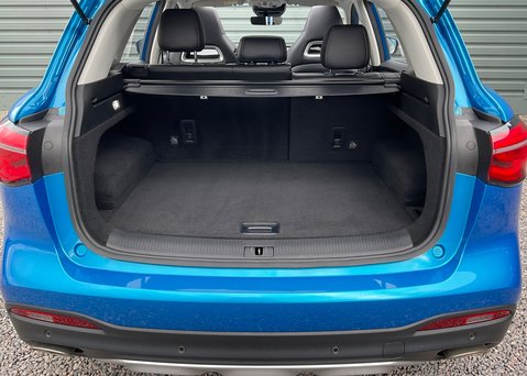 MG HS 1.5 T-GDI EXCLUSIVE 11