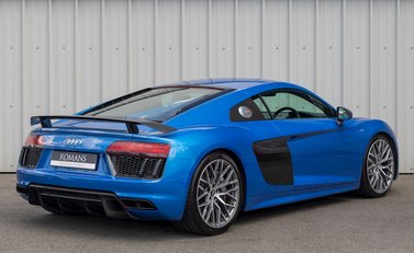 Audi R8 V10 Plus 7