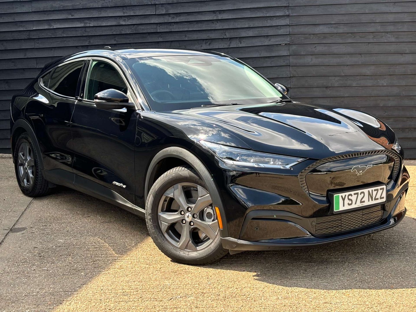 2022 FORD MUSTANG MACH-E