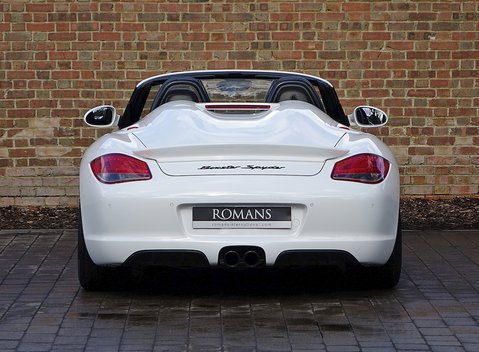 Porsche Boxster Spyder (987) 13