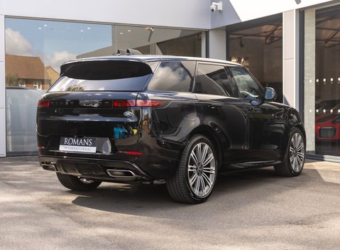 Land Rover Range Rover Sport P400 AUTOBIOGRAPHY 4