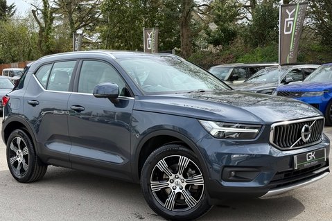 Volvo XC40 B4 INSCRIPTION MHEV 1