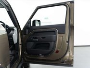Land Rover Defender 3.0 Defender Hard Top D MHEV Auto 4WD 3dr 15