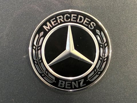 Mercedes-Benz C Class 2.0 C220d AMG Line (Premium) G-Tronic+ Euro 6 (s/s) 4dr 66