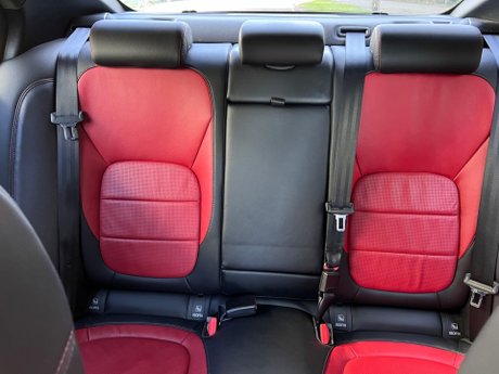 Jaguar XE 2.0d R-Sport Auto Euro 6 (s/s) 4dr 30