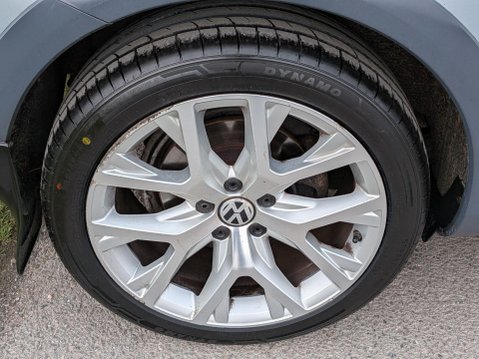 Volkswagen Passat 2.0 TDI BlueMotion Tech Alltrack DSG 4Motion Euro 5 (s/s) 5dr 26