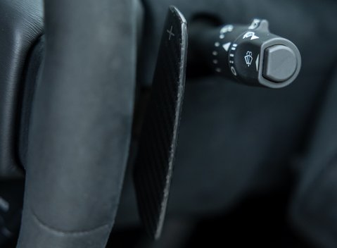 Aston Martin Vantage GT12 11