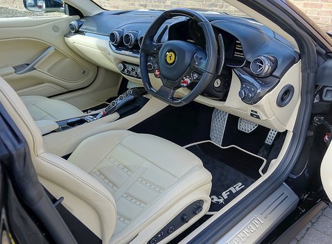 Ferrari F12 Berlinetta 15