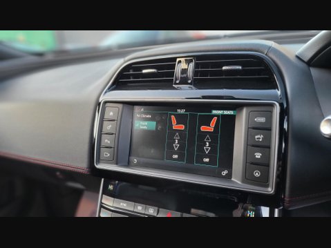 Jaguar XE D R-SPORT AWD 22