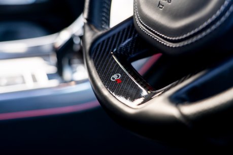 Land Rover Range Rover Sport SVR CARBON EDITION. DEPLOYABLE SIDE STEPS. MATRIX LEDs. CARBON FIBRE ENGINE BAY 11
