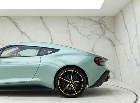 Aston Martin Vanquish ZAGATO 27