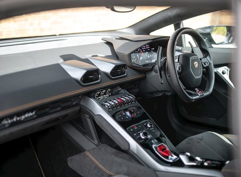 Lamborghini Huracan LP610-4 14