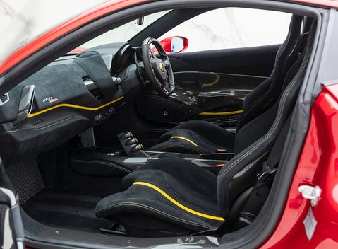 Ferrari 488 Pista 11