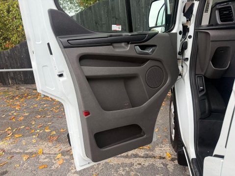 Ford Transit Custom 300 TREND P/V ECOBLUE 21