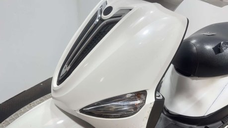 Yamaha Delight 115 Scooter Petrol Automatic (6 ps) 28