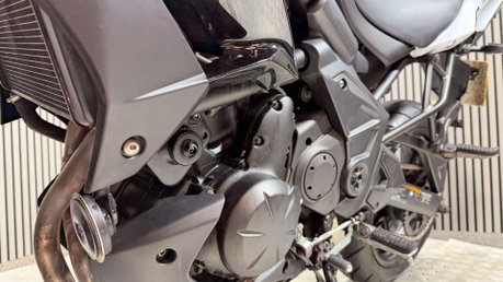 Kawasaki Versys 650 2022 ONLY 8K ADVENTURE BIKE NEW MOT A2 RESTRICTABLE 650CC 50