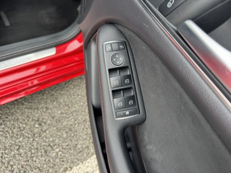 Mercedes-Benz B Class B 200D AMG Line Executive Auto Diesel PARKTRONIC/CAMERA/SAT NAV 22