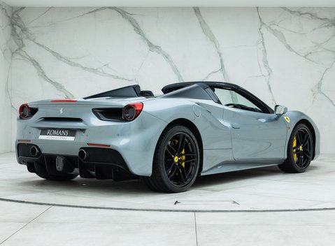 Ferrari 488 Spider 3