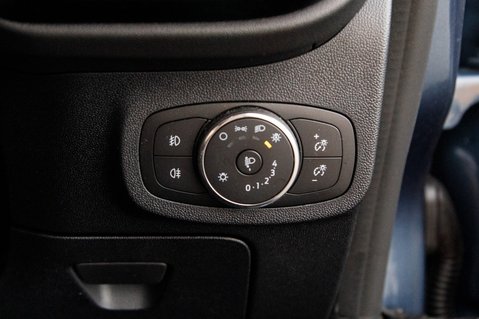 Ford Fiesta TITANIUM 15