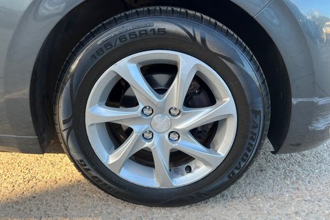 Peugeot 208 ACTIVE - PART EXCHANGE TO CLEAR - MOT MAY 2027 -£20 ROAD TAX 38