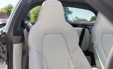 Porsche 911 (992) Targa 4S 15